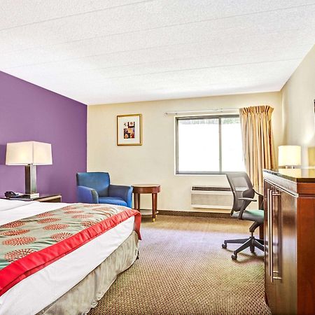 Hotel Ramada By Wyndham Rockaway Exteriér fotografie
