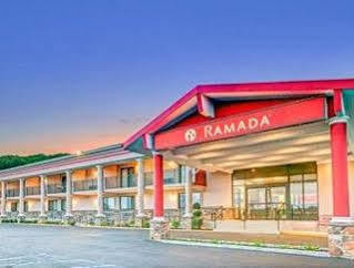 Hotel Ramada By Wyndham Rockaway Exteriér fotografie